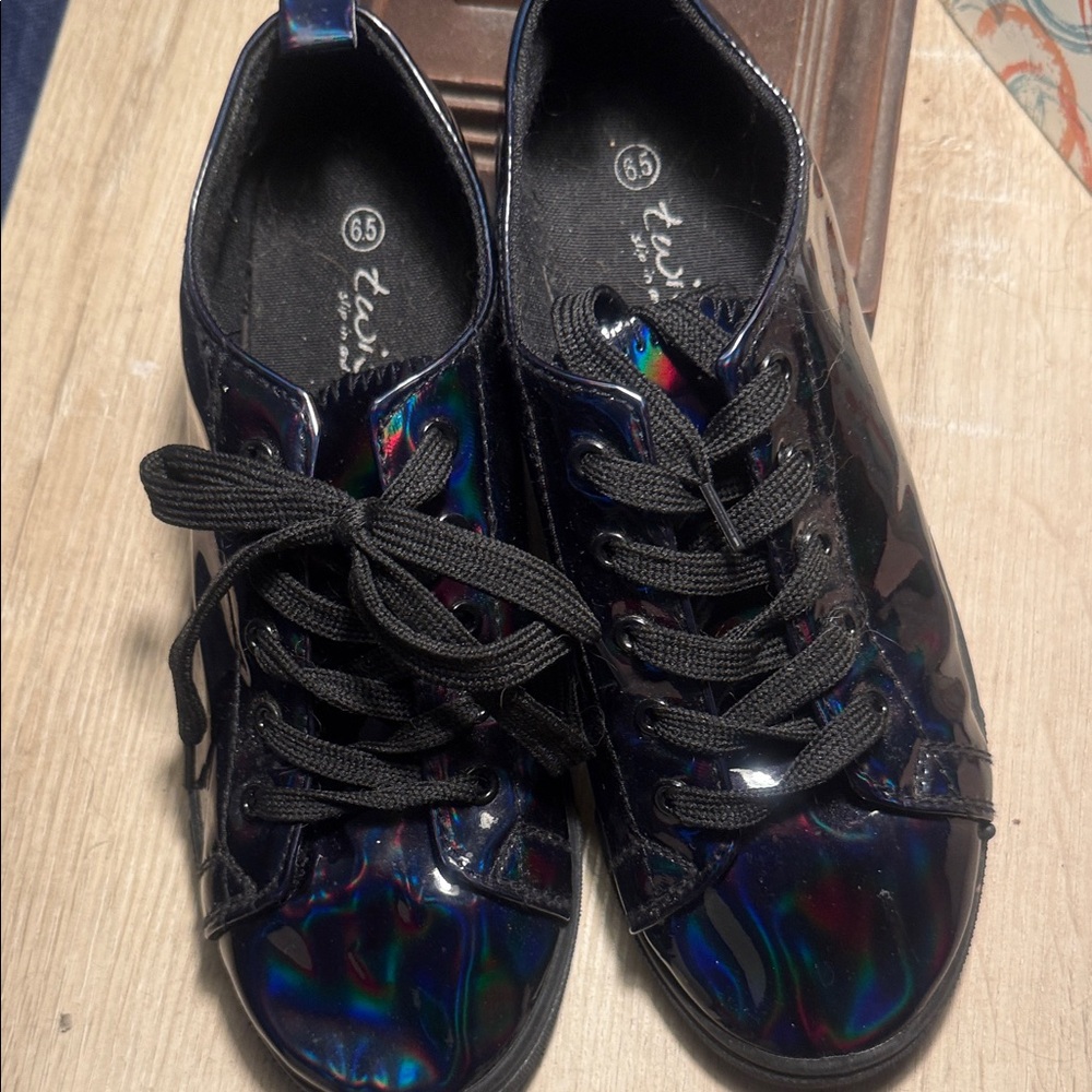 Twister Black Iridescent Women's Sneakers